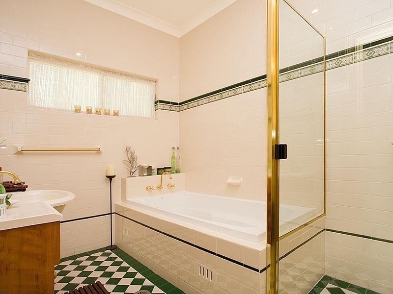 22 Charlton Place, Menai NSW 2234