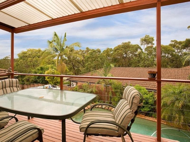 55 Barnes Crescent, Menai NSW 2234
