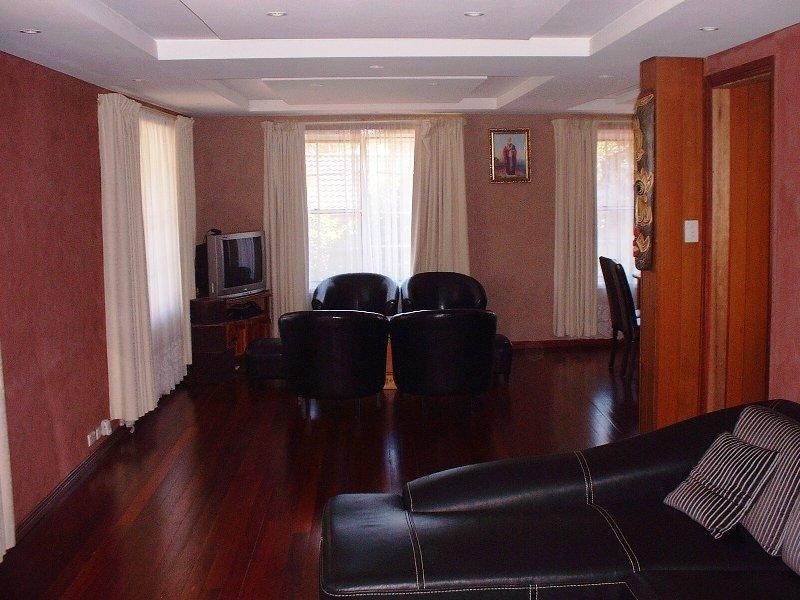 8 Boree Place, Bangor NSW 2234