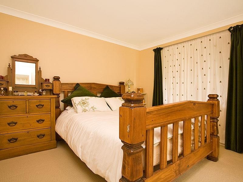 37 Elliott Road, Menai NSW 2234