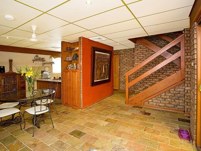 4 Cato Place, Illawong NSW 2234