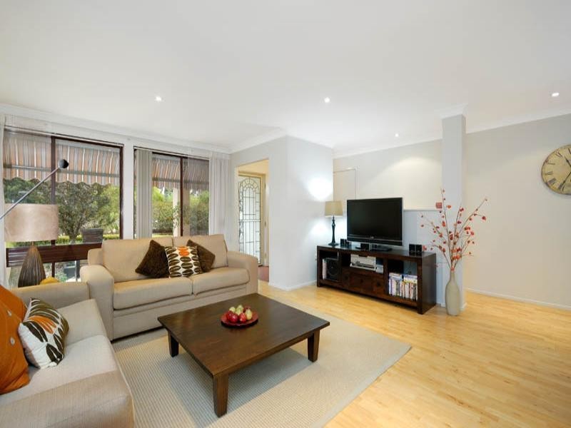 1 Eucalyptus Street, Alfords Point NSW 2234