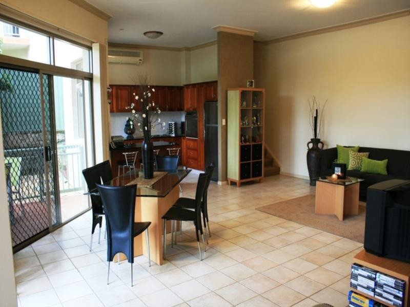 6/57 Jervis Drive, Illawong NSW 2234