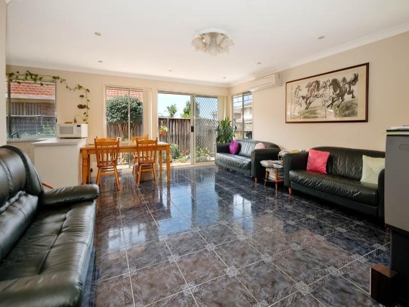 1 Mayman Row, Menai NSW 2234