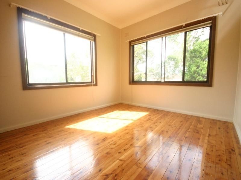 30 Wilbung Street, Illawong NSW 2234