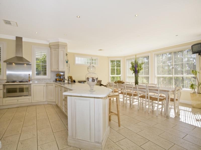 10 Parys Close, Menai NSW 2234