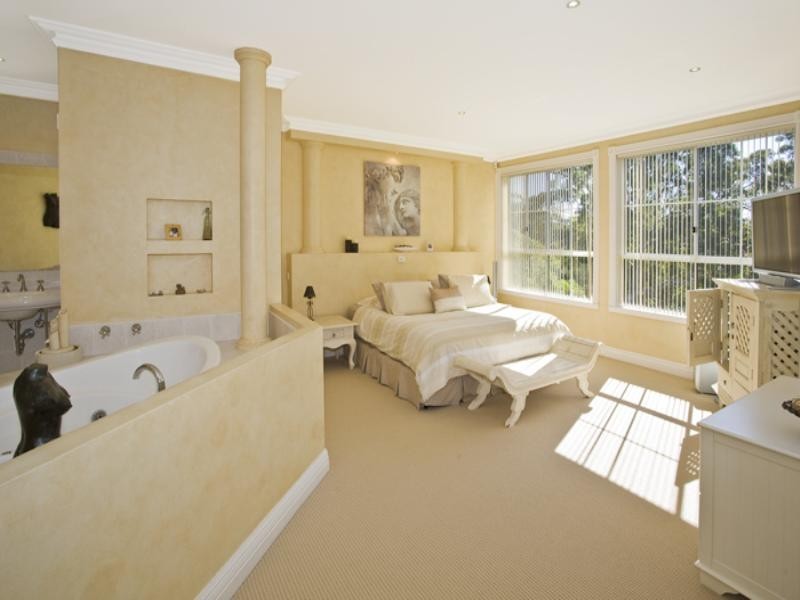 10 Parys Close, Menai NSW 2234