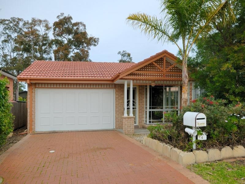 4 Arnold Place, Menai NSW 2234