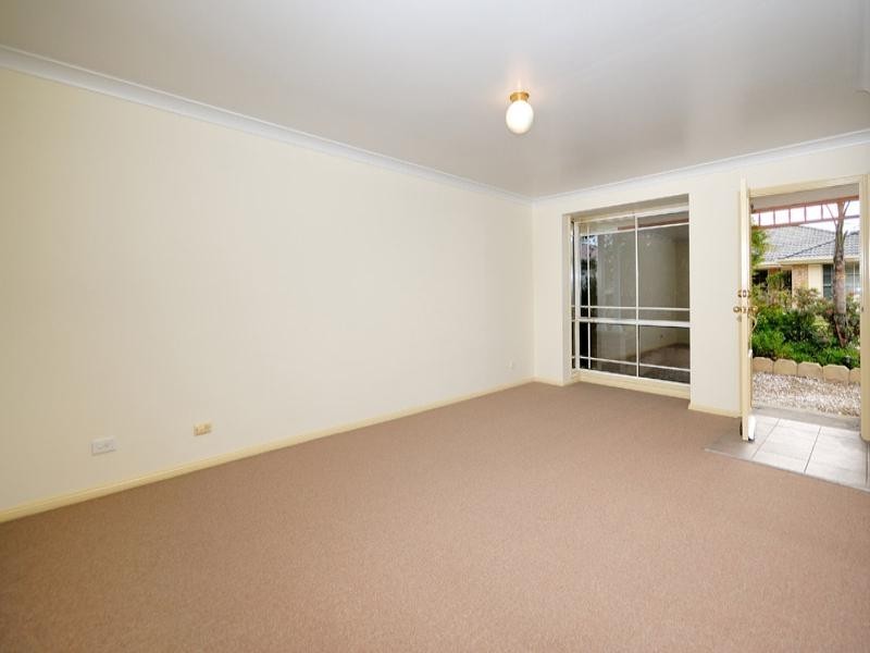 4 Arnold Place, Menai NSW 2234