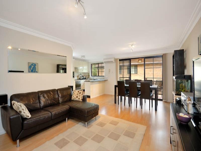D18/6 Schofield Place, Menai NSW 2234