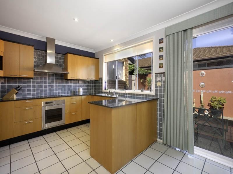 3 Friendship Place, Illawong NSW 2234