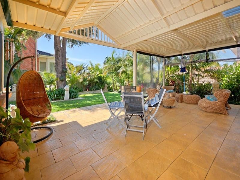 12 Parkwood Drive, Menai NSW 2234