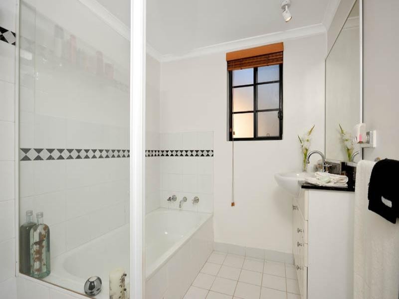 D13/6 Schofield Place, Menai NSW 2234