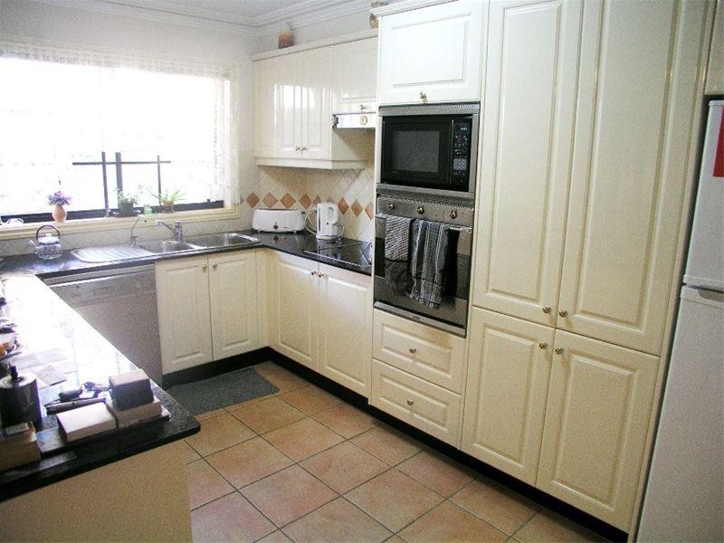 H4/6 Schofield Place, Menai NSW 2234