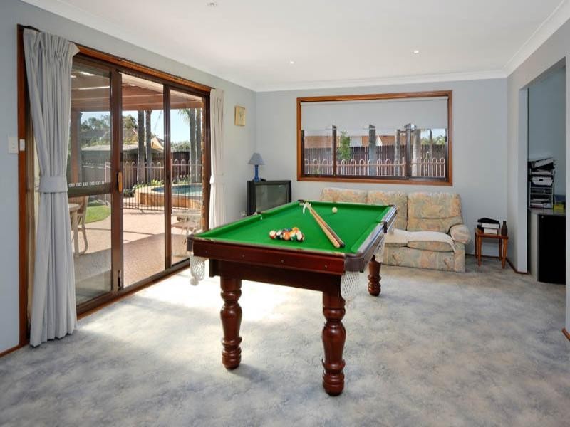1 Brushwood Drive, Alfords Point NSW 2234
