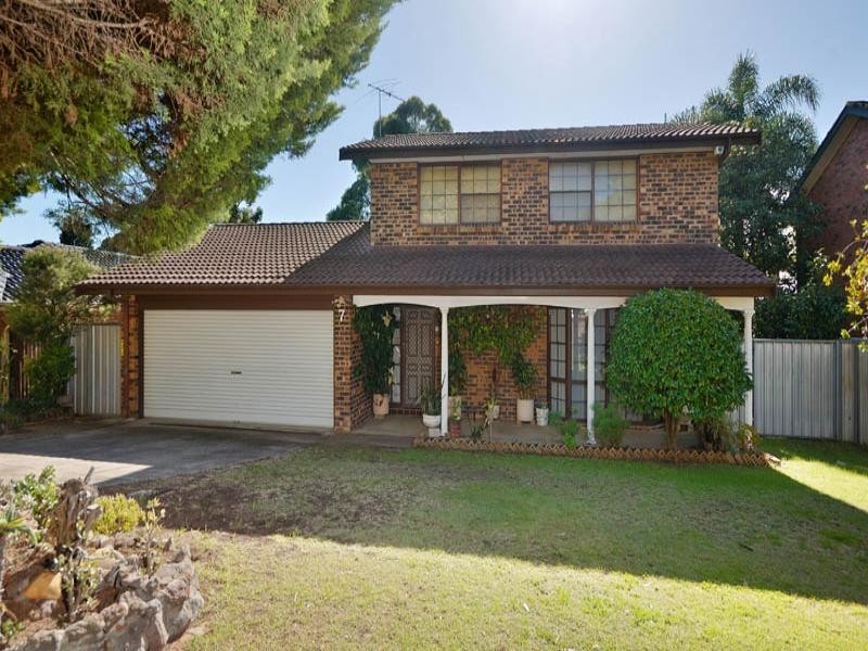 7 Bradman Road, Menai NSW 2234