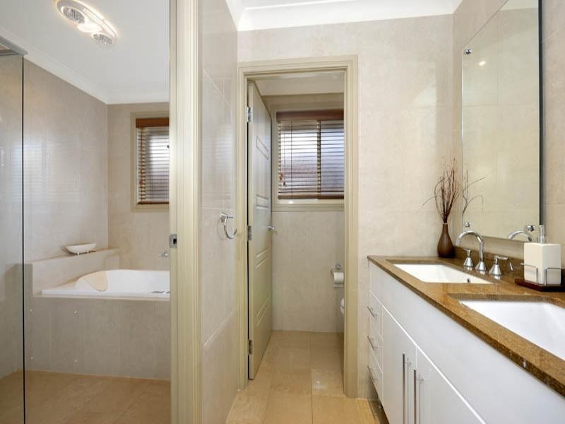 17 Portmadoc Drive, Menai NSW 2234