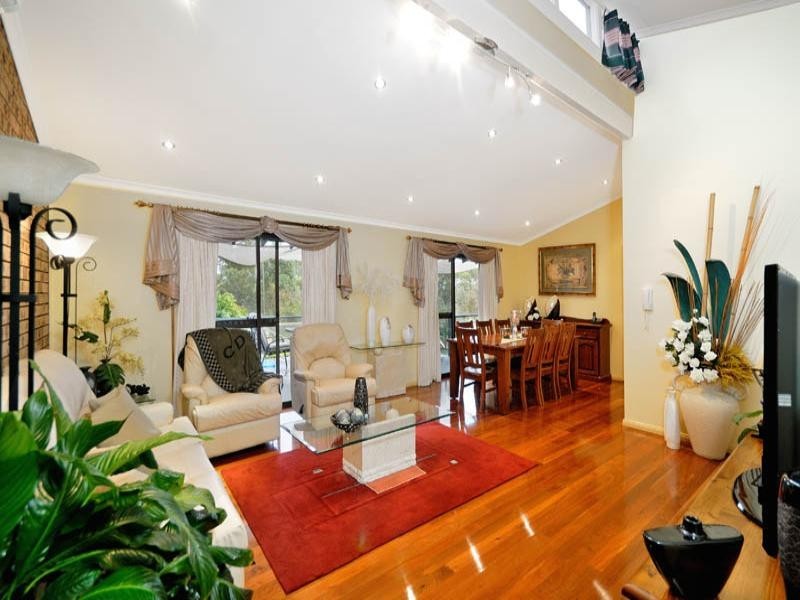 93 Hall Drive, Menai NSW 2234