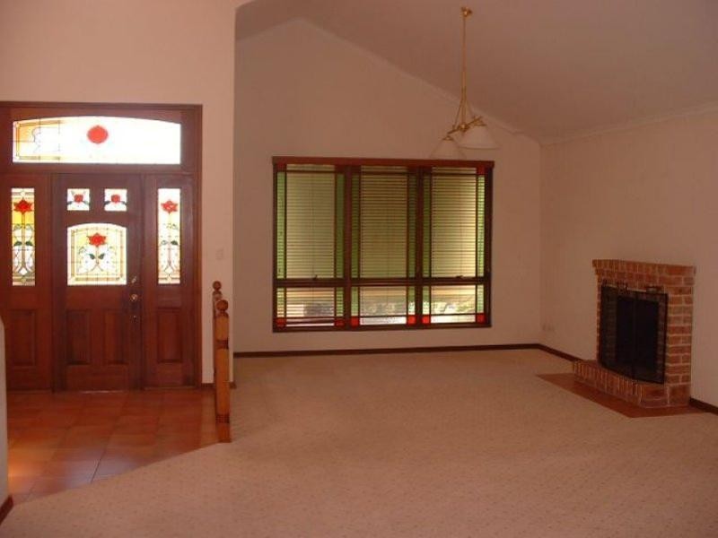 3 Von Nida Place, Menai NSW 2234