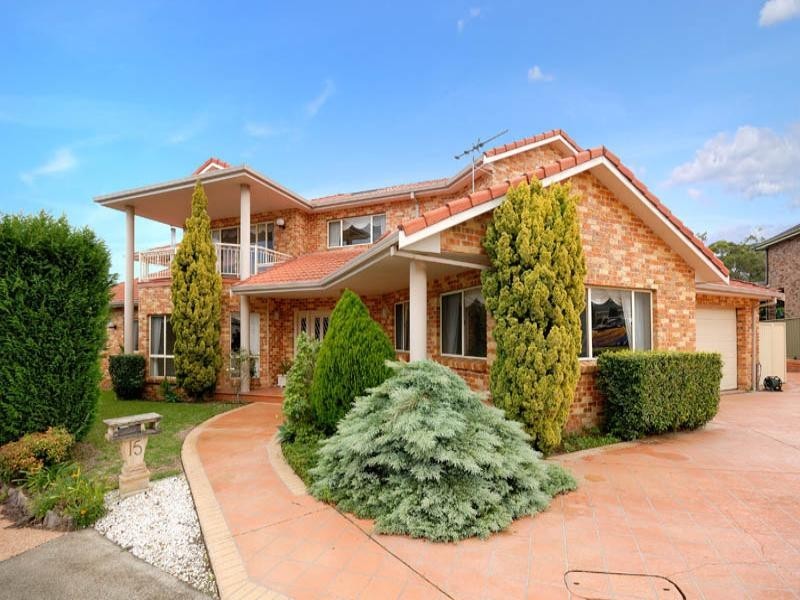 15 Hector Street, Illawong NSW 2234