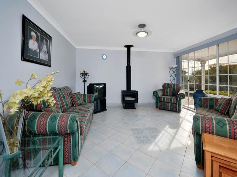 6 Gatenby Place, Barden Ridge NSW 2234