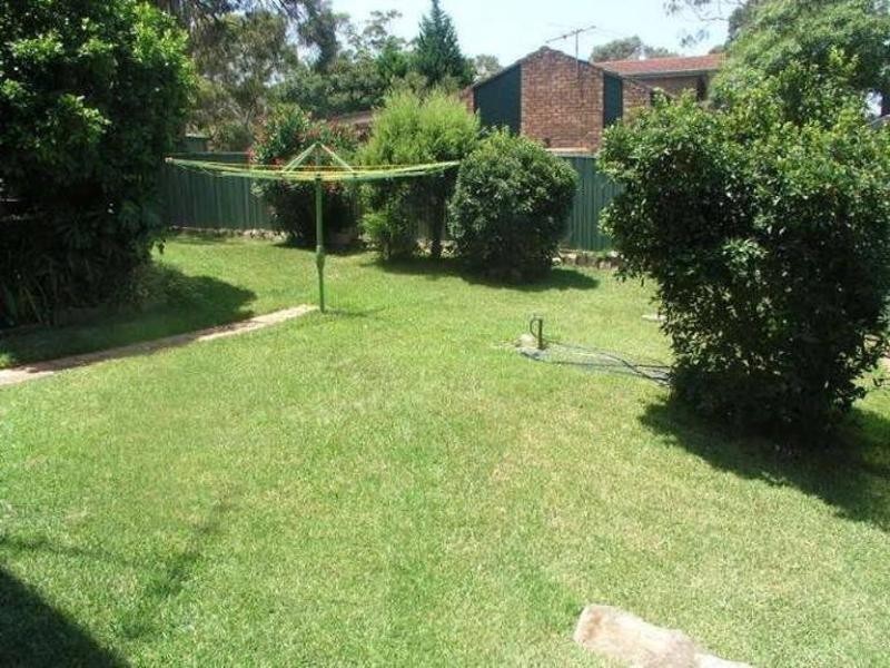 6 Hall Drive, Menai NSW 2234