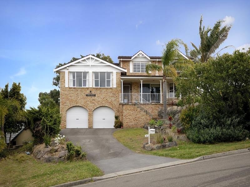 3 Bradley Place, Illawong NSW 2234