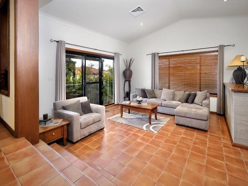 27 Treborth Place, Menai NSW 2234