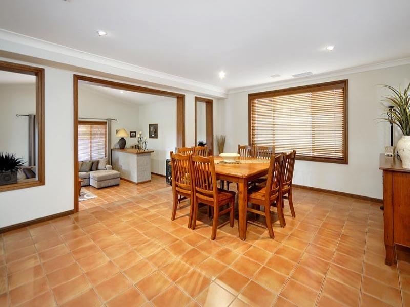 27 Treborth Place, Menai NSW 2234