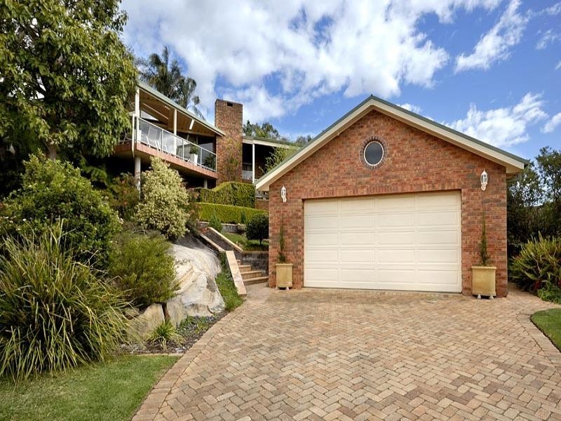 14 Charlton Place, Menai NSW 2234