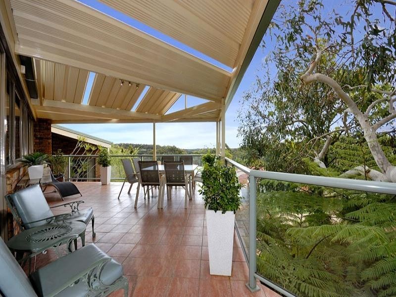 14 Charlton Place, Menai NSW 2234