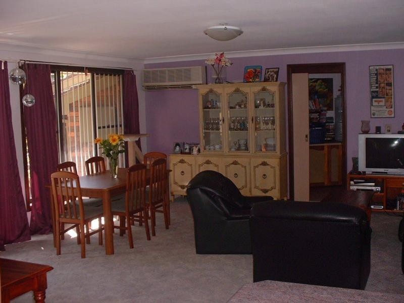 1A Barker Close, Illawong NSW 2234