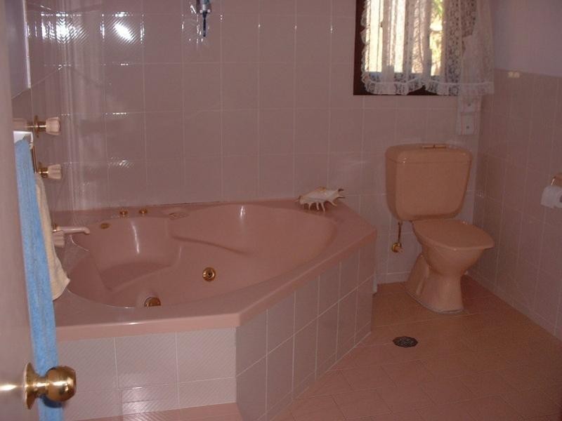 1A Barker Close, Illawong NSW 2234