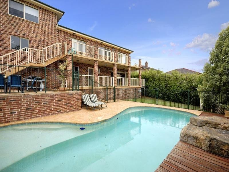 10 Mahogany Place, Alfords Point NSW 2234