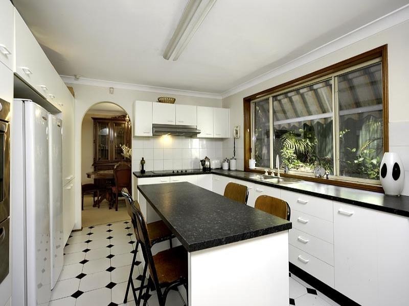 67 Bignell Street, Illawong NSW 2234