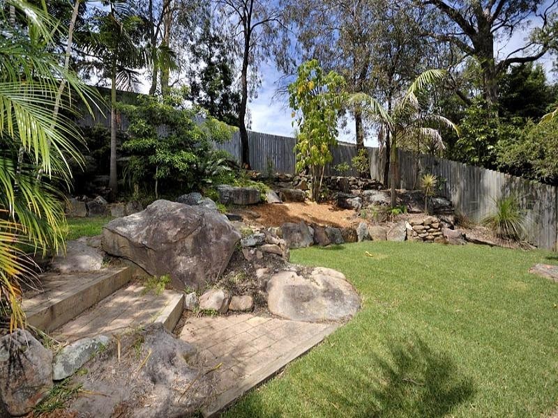 5 Yates Road, Bangor NSW 2234