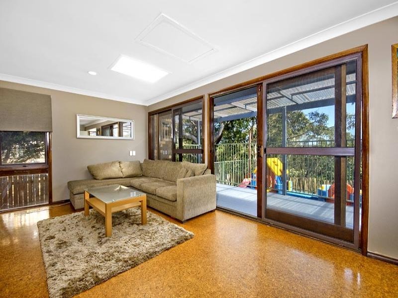 65 Barnes Crescent, Menai NSW 2234