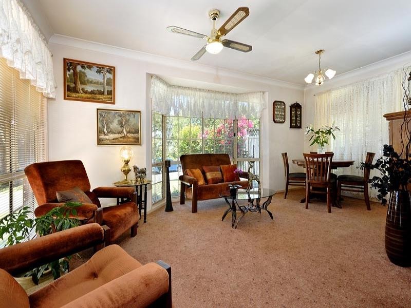 3 Fiddlewood Grove, Menai NSW 2234