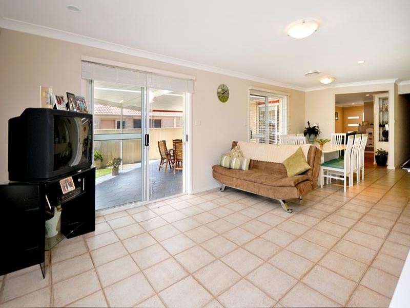 16 Boyd Place, Barden Ridge NSW 2234