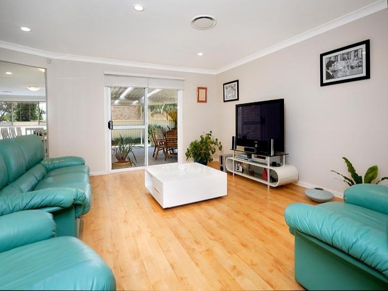 16 Boyd Place, Barden Ridge NSW 2234