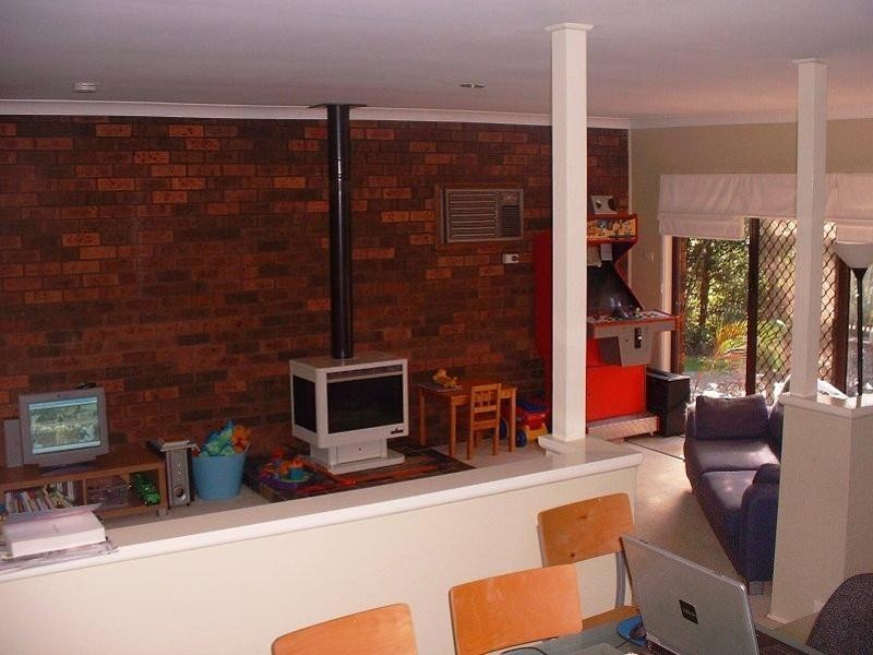 1 Barker Close, Illawong NSW 2234