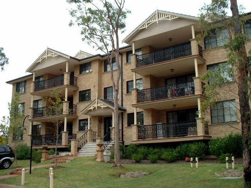 E11/6 Schofield Place, Menai NSW 2234