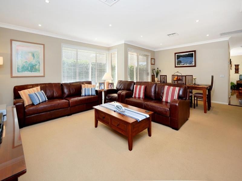 18 Forest Glen Way, Menai NSW 2234