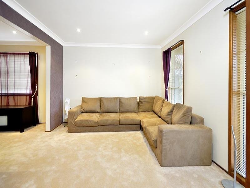 3 Boyd Place, Barden Ridge NSW 2234