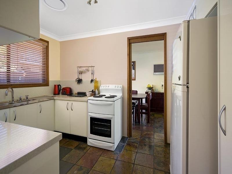 5 Wales Close, Illawong NSW 2234