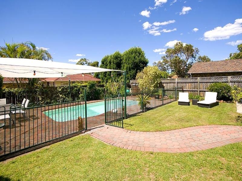 5 Kilby Place, Illawong NSW 2234