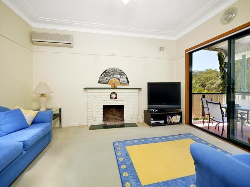 15 Thorp Road, Woronora NSW 2232