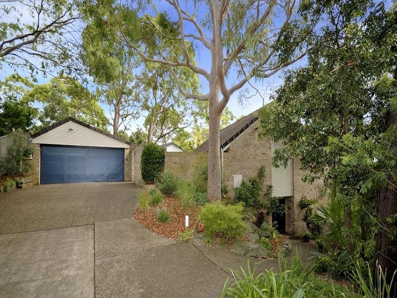 5 Walsh Close, Illawong NSW 2234
