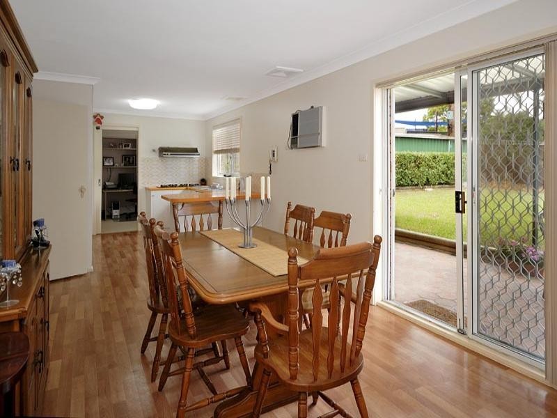 10 Bodalla Crescent, Bangor NSW 2234