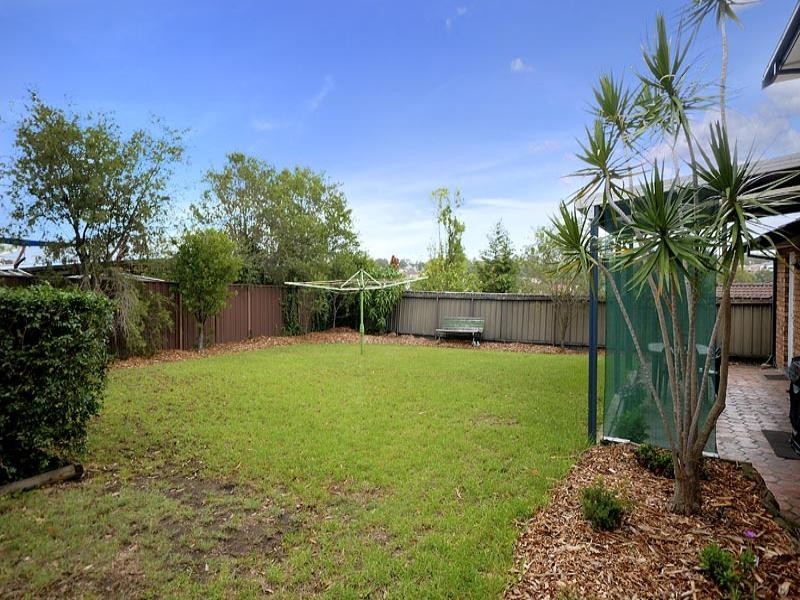 10 Bodalla Crescent, Bangor NSW 2234